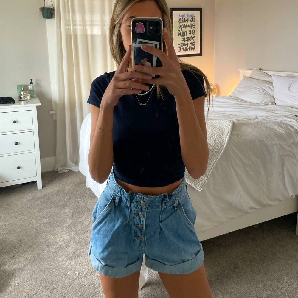 Abercrombie & Fitch paper bag shorts